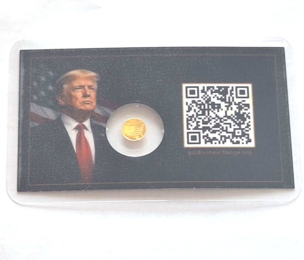 Donald Trump Tribute Card w/ 1/500 oz .9999 Fine Gold Eagle Round Free Ship
