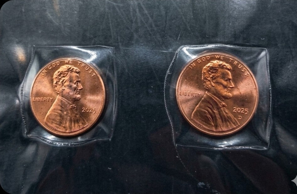 2025 P & D Lincoln Penny Set - Uncirculated Cents in Laminate FREE SHIPPING!