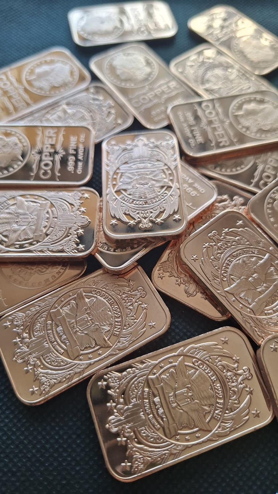 Lot of 4 - 1 oz Copper Bar .999 Fine Bullion - Random Design - Ingot