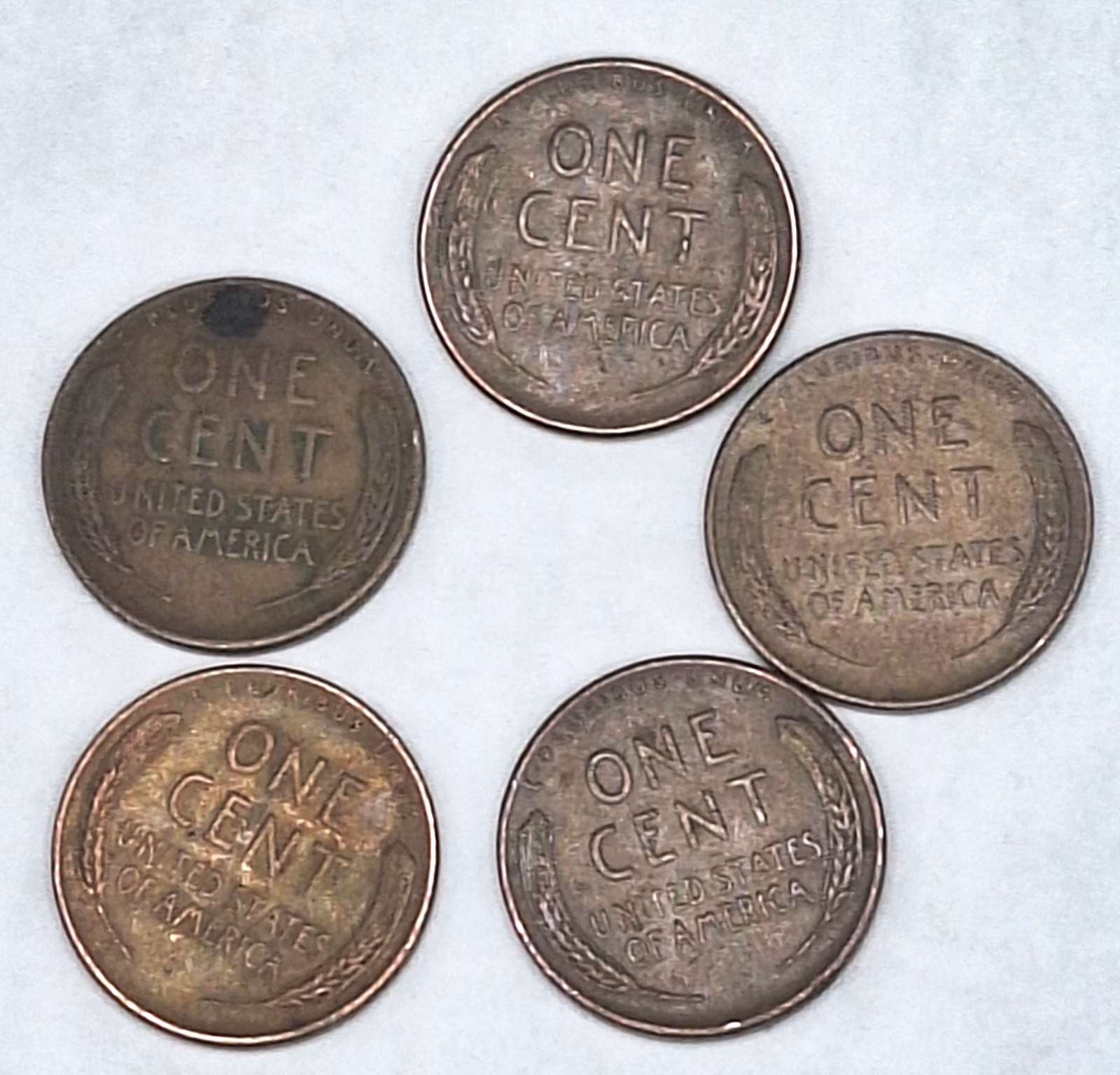 LOT 5 - 1909-1958 - Random Date Lincoln Wheat Penny - Free Shipping *Circulated*